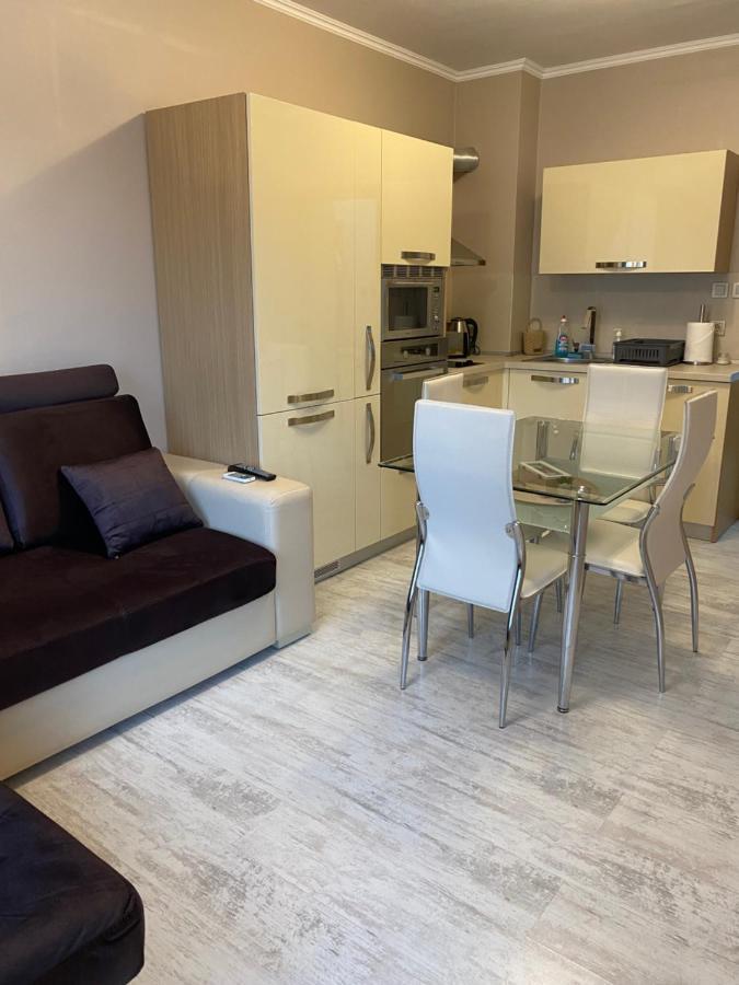 Iva Luxury Apartament Ruse Luaran gambar