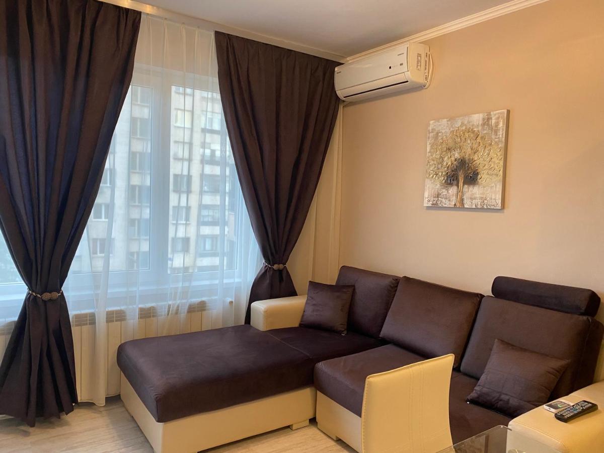 Iva Luxury Apartament Ruse Luaran gambar